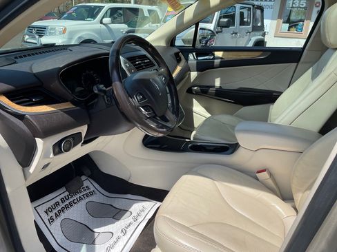 Used 2015 Lincoln MKC AWD w/ Equipment Group 101A Select image 9