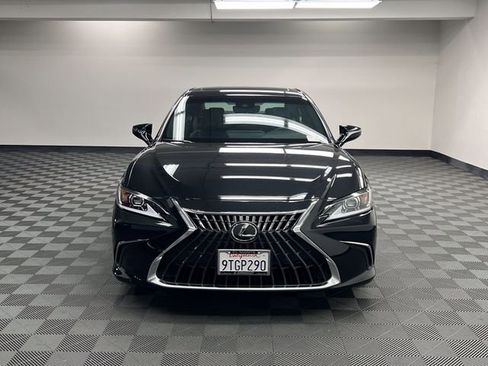 Certified 2025 Lexus ES 350 FWD image 3