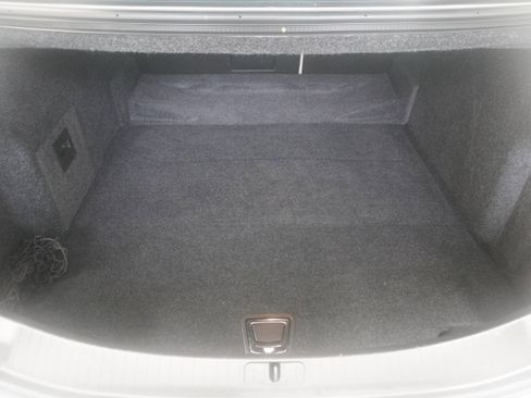 Used 2013 Cadillac XTS Premium image 29