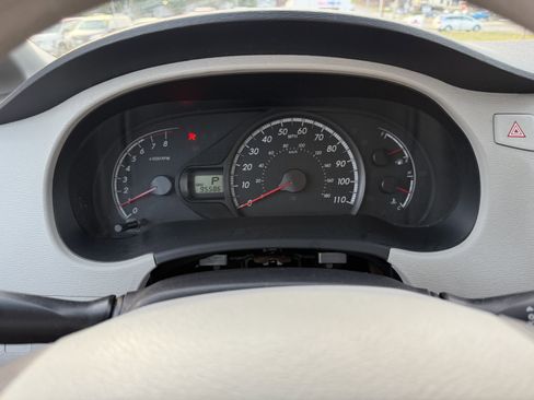 Used 2011 Toyota Sienna LE image 14