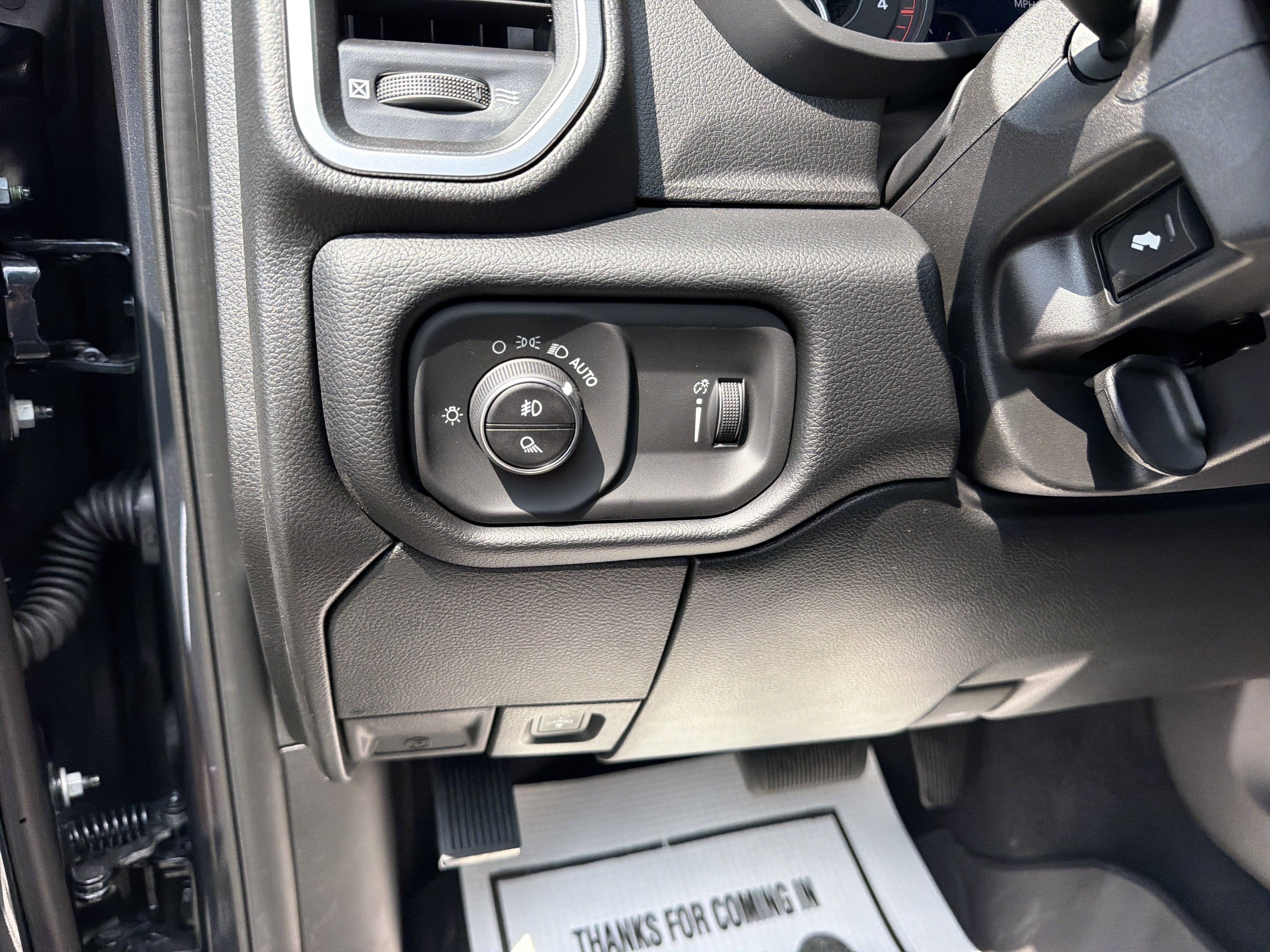 New 2026 RAM 2500 Big Horn AWD/4WD image 18