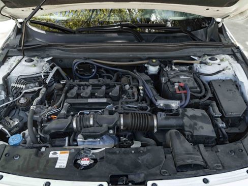 Used 2019 Honda Accord LX image 38