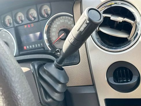 Used 2010 Ford F150 XLT RWD image 18