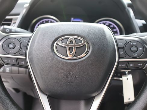 Used 2023 Toyota Camry LE FWD image 19