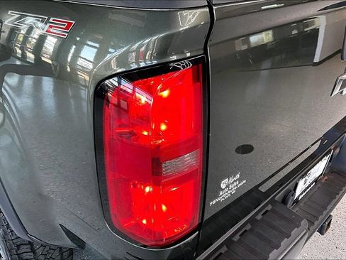 Used 2017 Chevrolet Colorado ZR2 AWD/4WD image 22