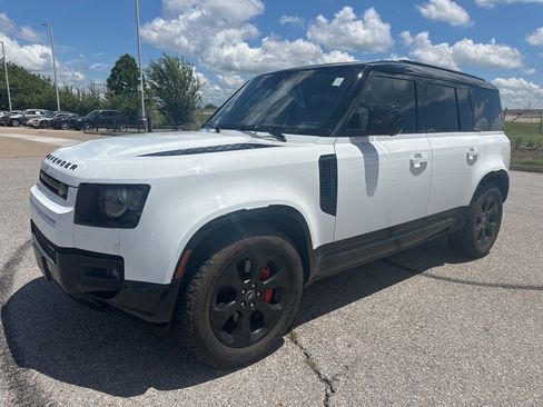 Used 2022 Land Rover Defender 110 X-Dynamic SE AWD/4WD image 1
