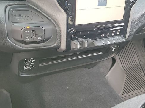 New 2026 RAM 3500 Tradesman AWD/4WD image 17