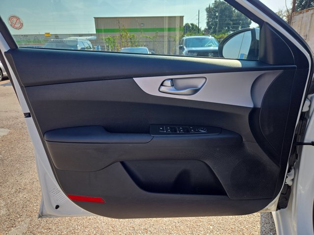 Used 2024 Kia Forte LXS FWD image 10