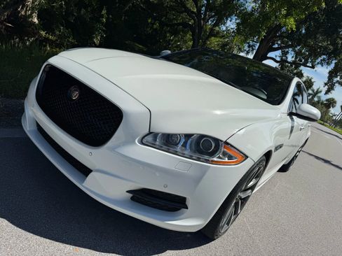 Used 2013 Jaguar XJ L Supercharged image 15