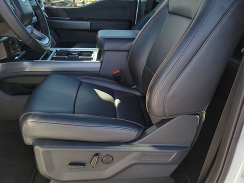 Used 2025 Ford F350 Lariat w/ Lariat Ultimate Package image 6