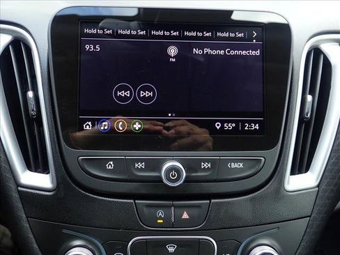 Used 2024 Chevrolet Malibu LS image 16