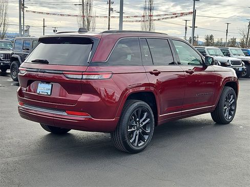 New 2026 Jeep Grand Cherokee Limited image 6