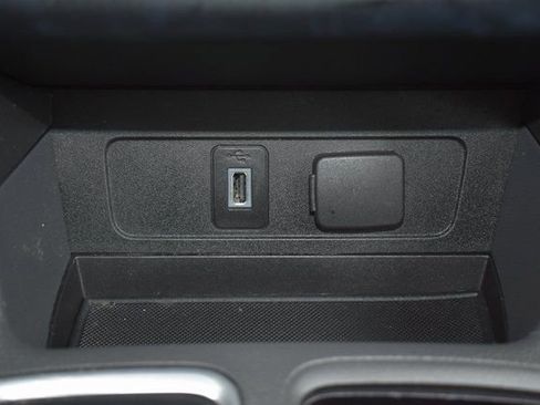 Used 2018 Ford Escape SEL image 30