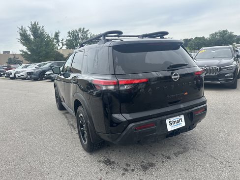 Used 2024 Nissan Pathfinder Rock Creek AWD/4WD image 5