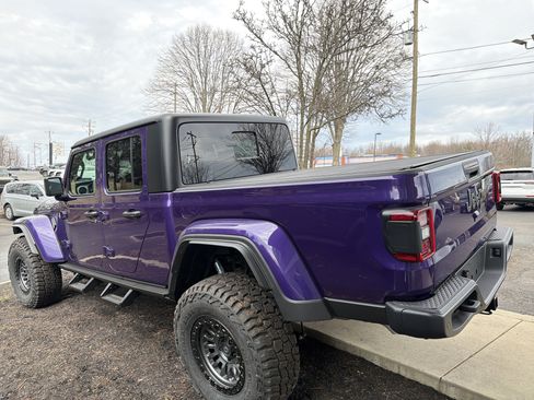 New 2026 Jeep Gladiator Sport AWD/4WD image 7