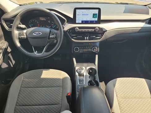 Certified 2022 Ford Escape SE w/ SE Sport Appearance Package FWD image 14