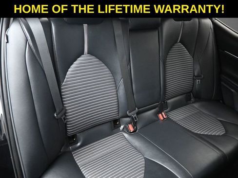 Used 2019 Toyota Camry SE image 42