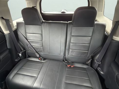 Used 2017 Jeep Patriot High Altitude AWD/4WD image 12