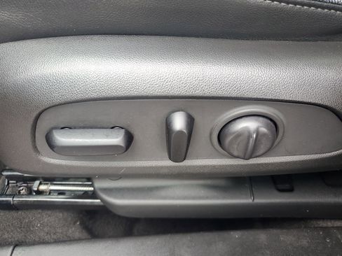 Used 2021 Buick Encore GX Essence w/ Experience Buick Package image 18