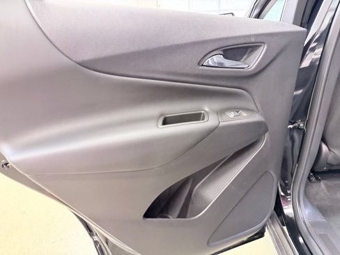 Used 2024 Chevrolet Equinox LT AWD/4WD image 17