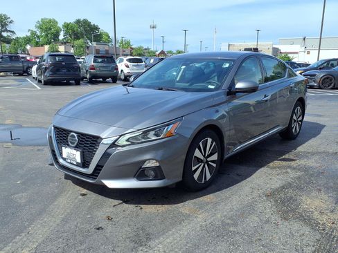 Used 2019 Nissan Altima 2.5 SV AWD/4WD image 30