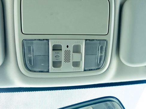 Used 2014 Honda CR-V EX image 17