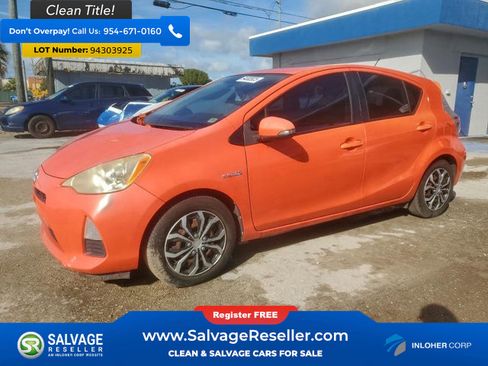Used 2012 Toyota Prius C image 1