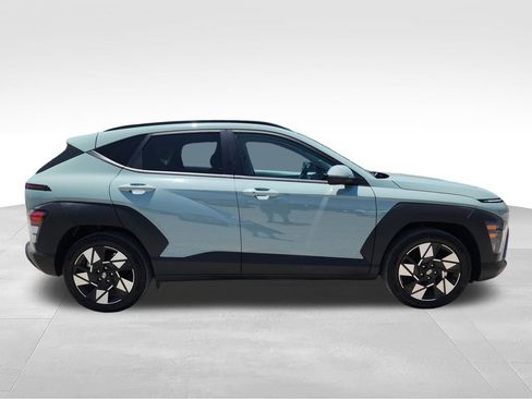 Used 2025 Hyundai Kona SEL FWD image 10