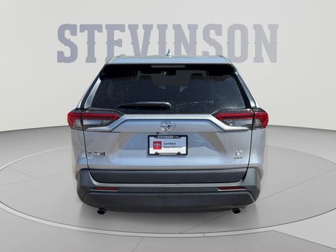 Used 2025 Toyota RAV4 LE AWD/4WD image 4