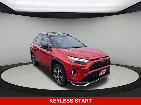 Used 2024 Toyota RAV4 XSE w/ Premium Package AWD/4WD image 8