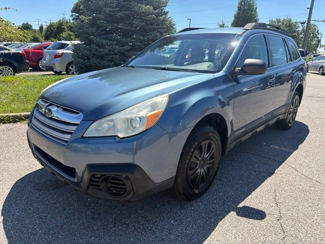 Used 2013 Subaru Outback 2.5i AWD/4WD image 3