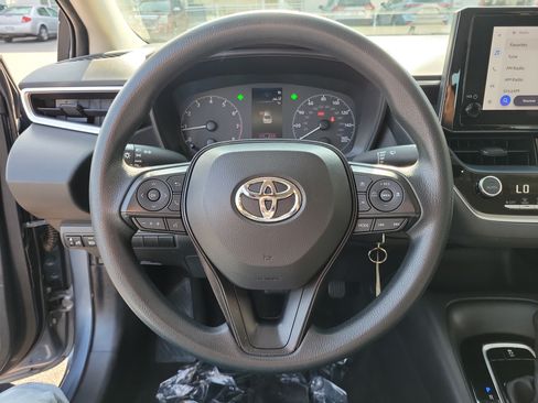 Used 2024 Toyota Corolla LE FWD image 21
