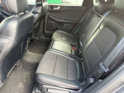 Used 2024 Ford Escape ST-Line FWD image 14