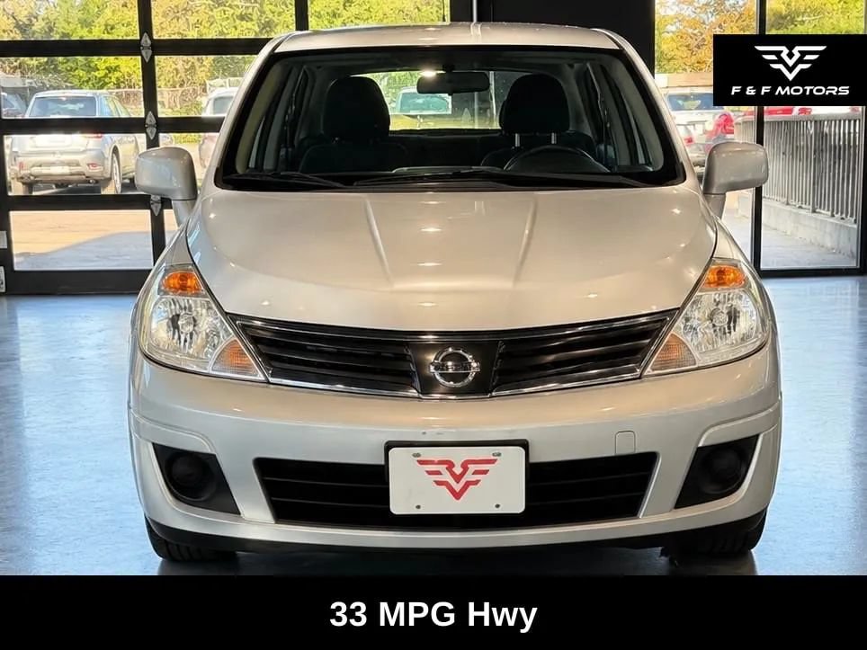 Used 2011 Nissan Versa 1.8 S w/ PWR Plus Pkg FWD image 5