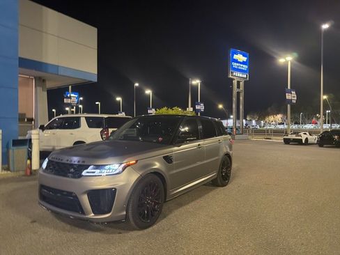 Used 2019 Land Rover Range Rover Sport SVR AWD/4WD image 15