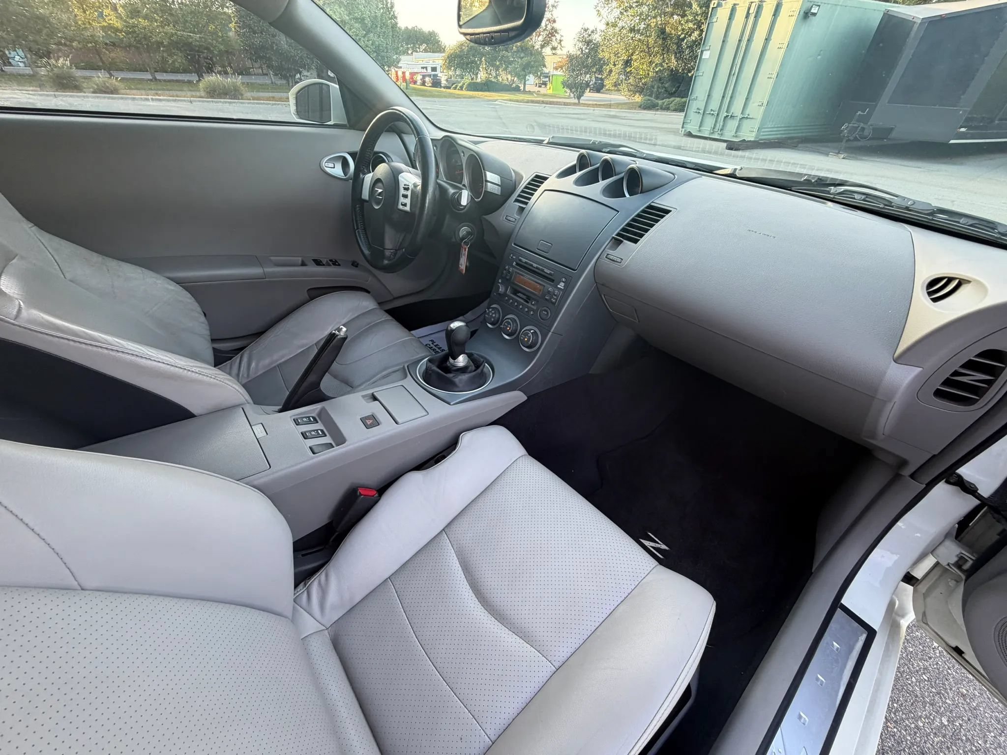 Used 2003 Nissan 350Z Coupe RWD image 17