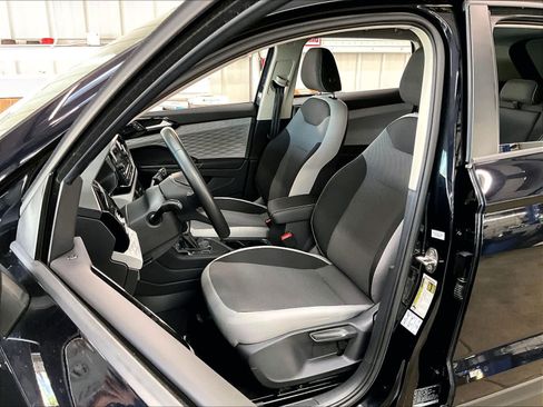 Used 2022 Volkswagen Taos S w/ IQ Drive S Package image 27