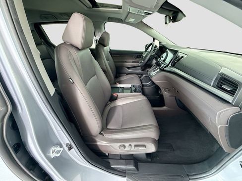 Certified 2024 Honda Odyssey EX-L image 20