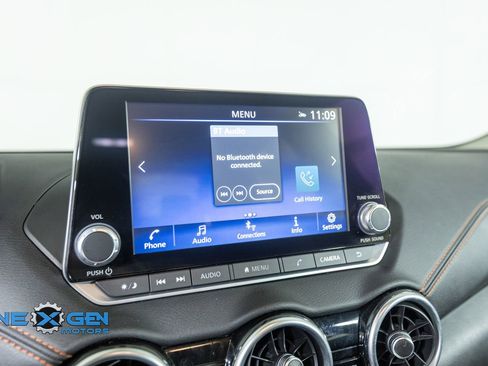 Used 2022 Nissan Sentra SR w/ SR Premium Package FWD image 18