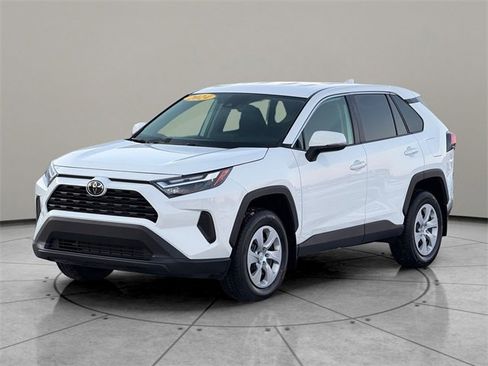 Used 2024 Toyota RAV4 LE image 2