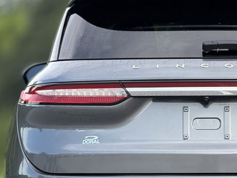 Used 2022 Lincoln Corsair FWD image 13