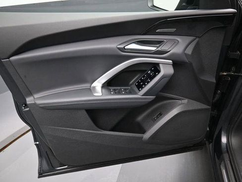 Certified 2025 Audi Q5 Premium Plus w/ Premium Plus image 11