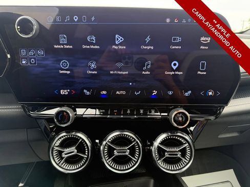 Used 2024 Chevrolet Blazer EV LT AWD/4WD image 24