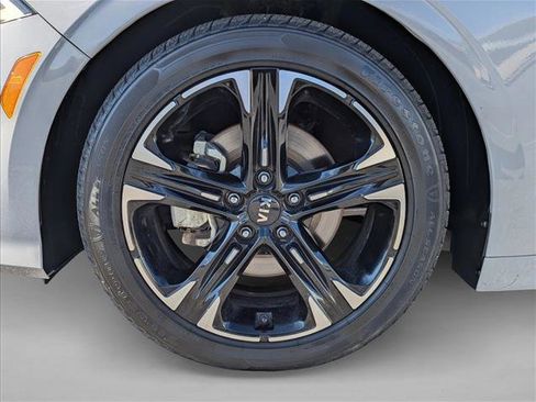 Used 2021 Kia K5 GT-Line w/ GT-Line FWD Premium Package image 9