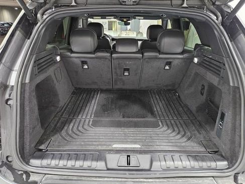 Used 2025 Land Rover Range Rover Sport SE AWD/4WD image 22