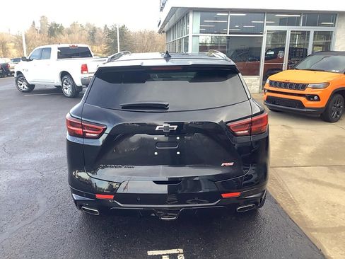 Used 2023 Chevrolet Blazer RS w/ Enhanced Convenience Package image 5