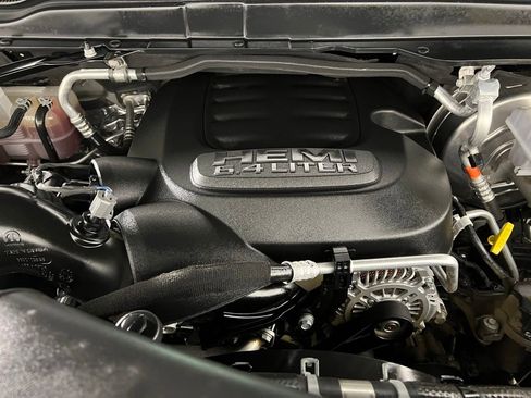 Used 2024 RAM 2500 Big Horn w/ Bed Utility Group image 31