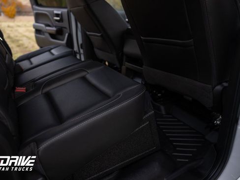 Used 2018 GMC Sierra 2500 SLT w/ Duramax Plus Package image 19