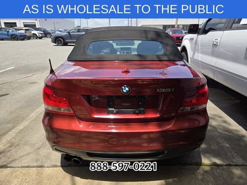 Used 2012 BMW 135i Convertible RWD image 7
