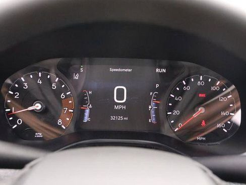 Used 2025 Jeep Compass Latitude w/ Sun & Sound Group AWD/4WD image 15